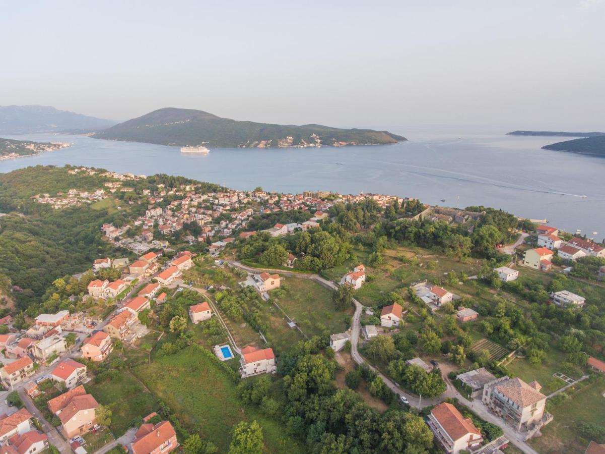 Villa Montanja Херцег-Нови Экстерьер фото