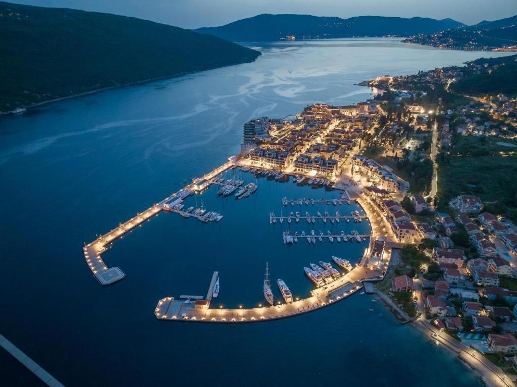 Villa Montanja Херцег-Нови Экстерьер фото